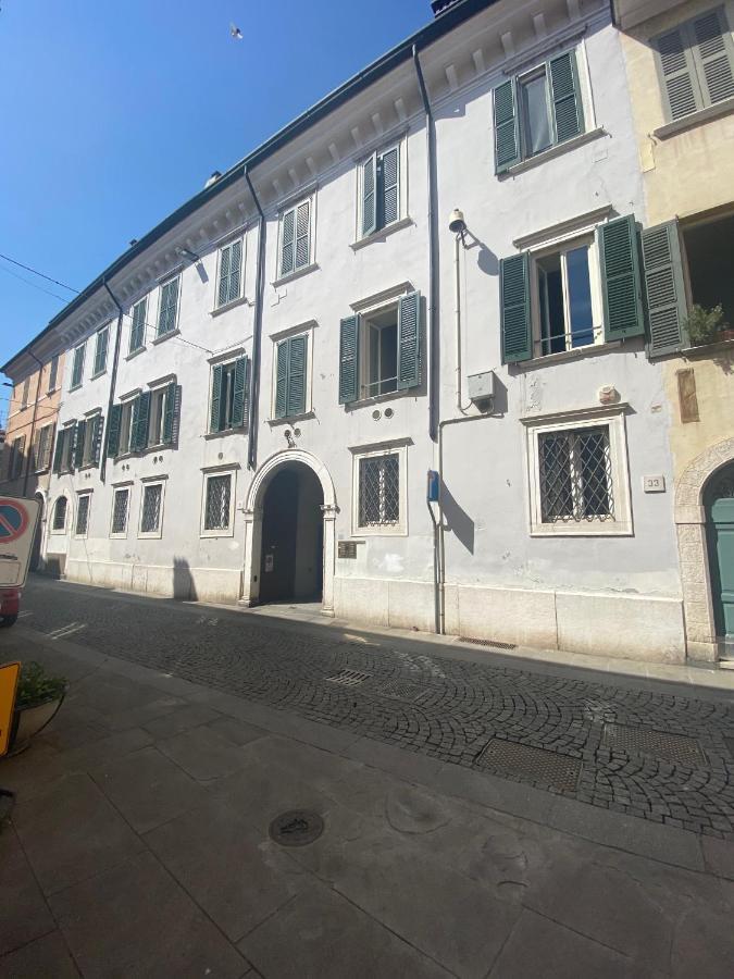Intero Appartamento. San Giovanni Uno เบรเชีย ภายนอก รูปภาพ