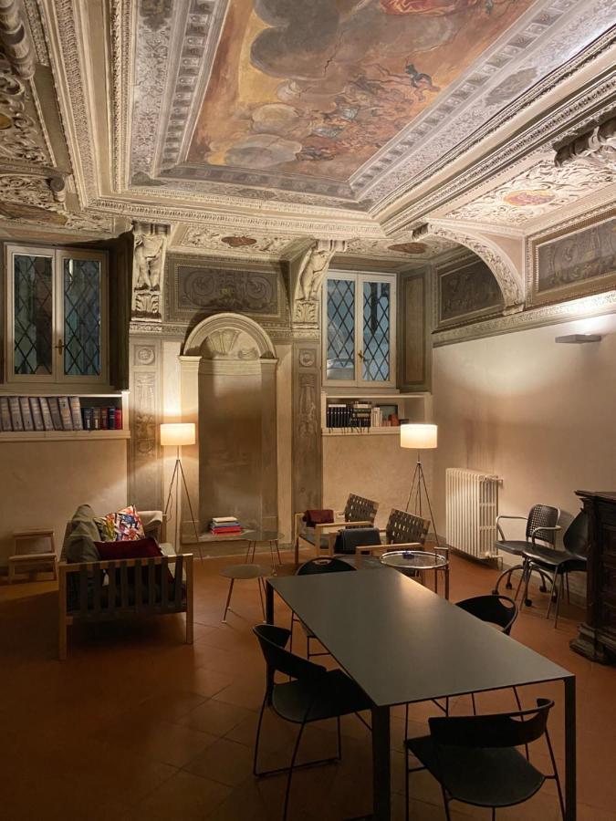 Intero Appartamento. San Giovanni Uno เบรเชีย ภายนอก รูปภาพ